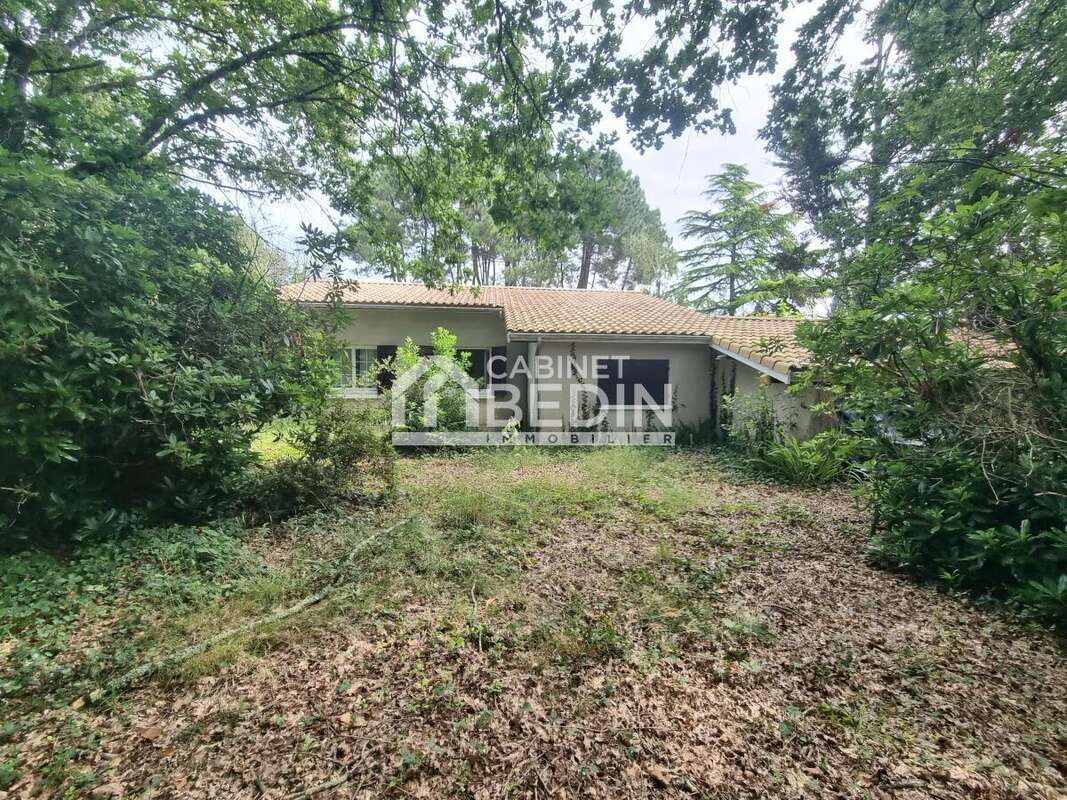 Maison à SAINT-MEDARD-EN-JALLES