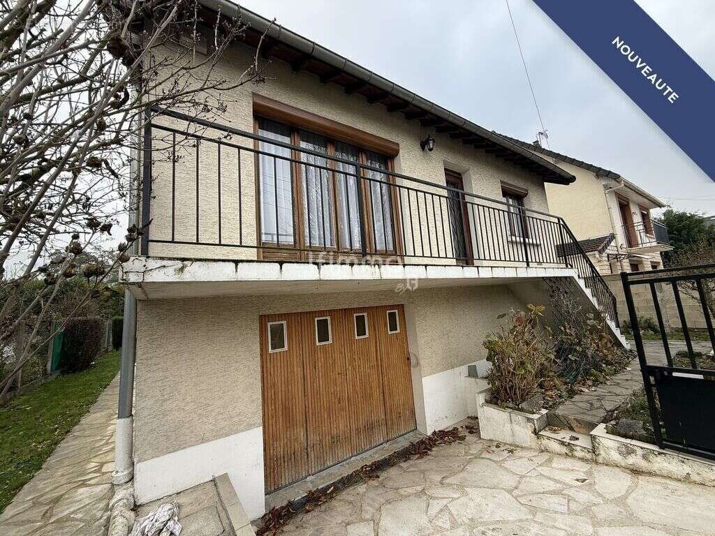 Maison à TREMBLAY-EN-FRANCE