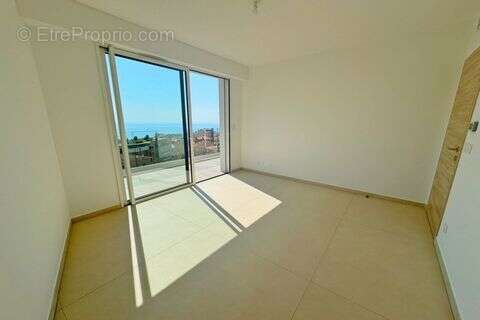Appartement à BEAUSOLEIL