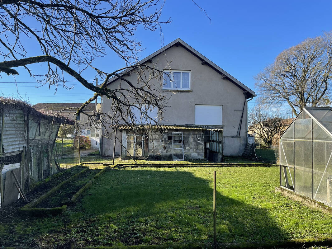 Maison à MERCY-LE-HAUT