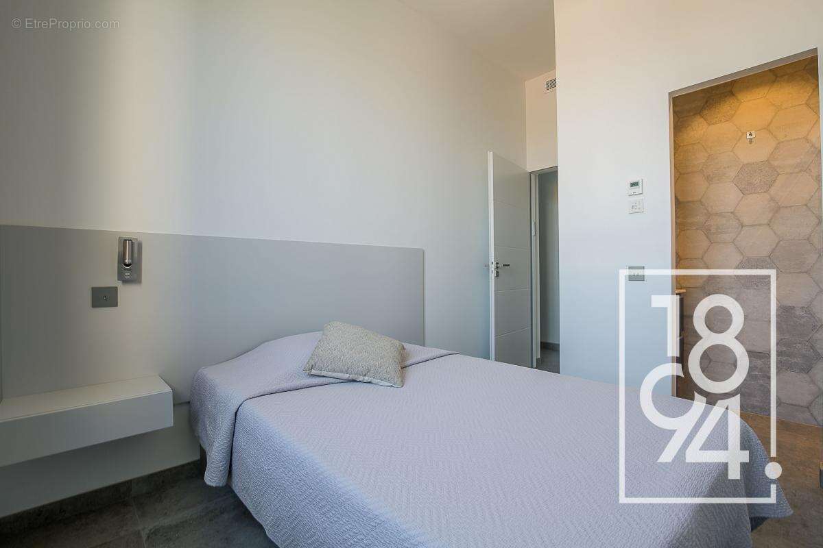 Appartement à MARSEILLE-9E