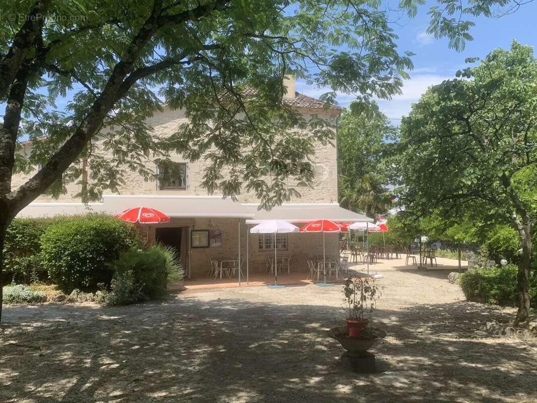 Maison en pierre avec piscine - photo 4