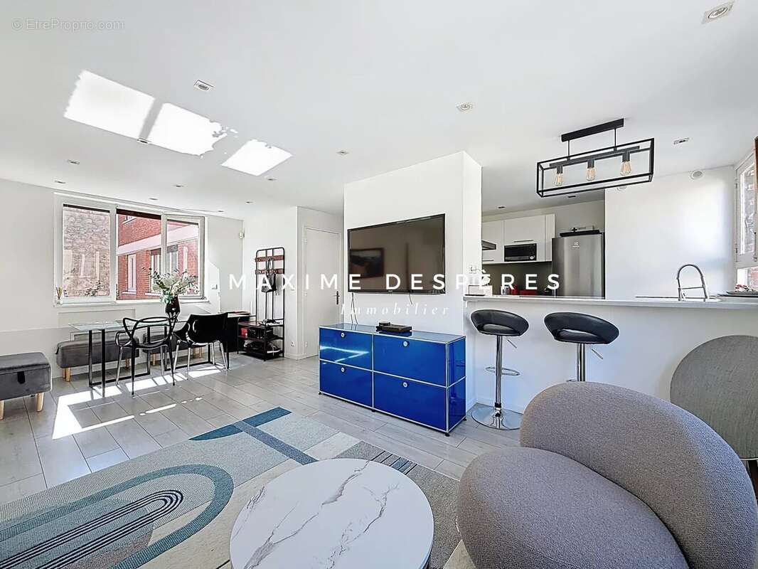 Appartement à NEUILLY-SUR-SEINE