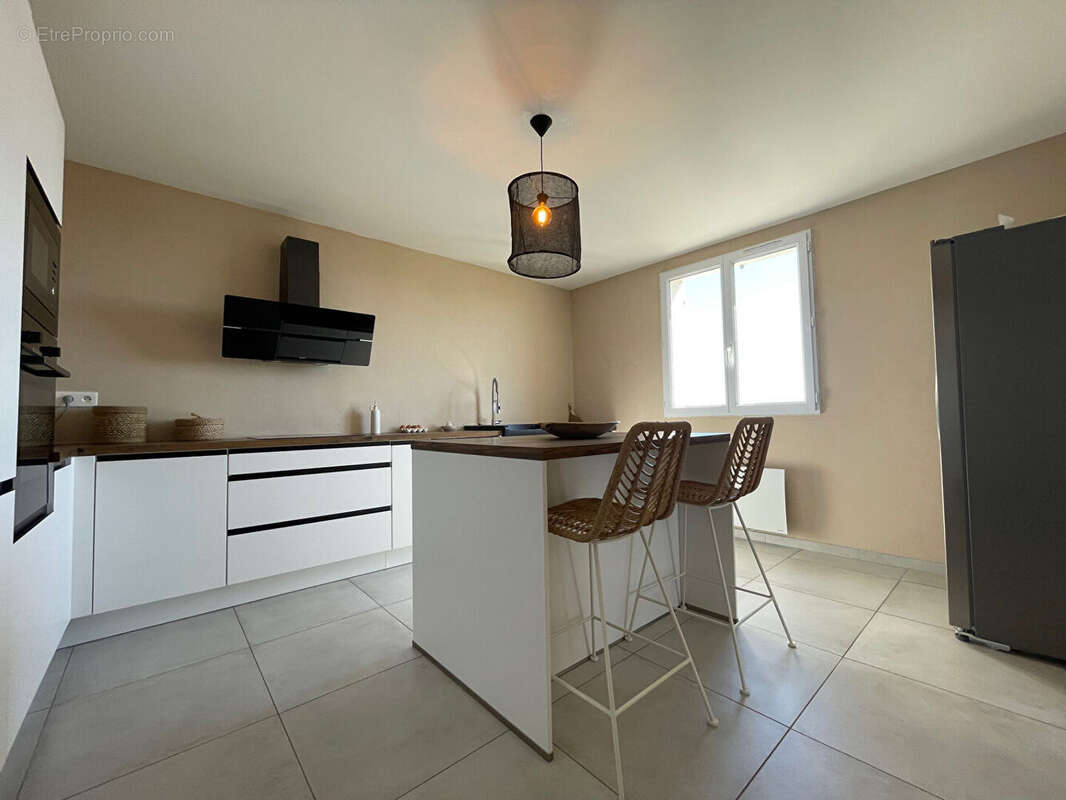 Maison Caumont Sur Durance 5 pièces 128 m2 - photo 5
