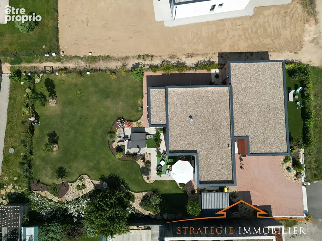 Mercurey, maison contemporaine de 2023 /dpe a /126 m² avec studio /terrain 852 m² - photo 2