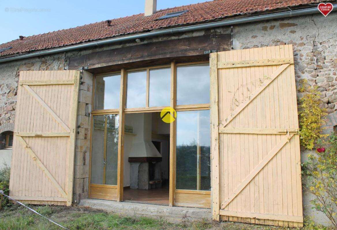 Maison à NERIS-LES-BAINS