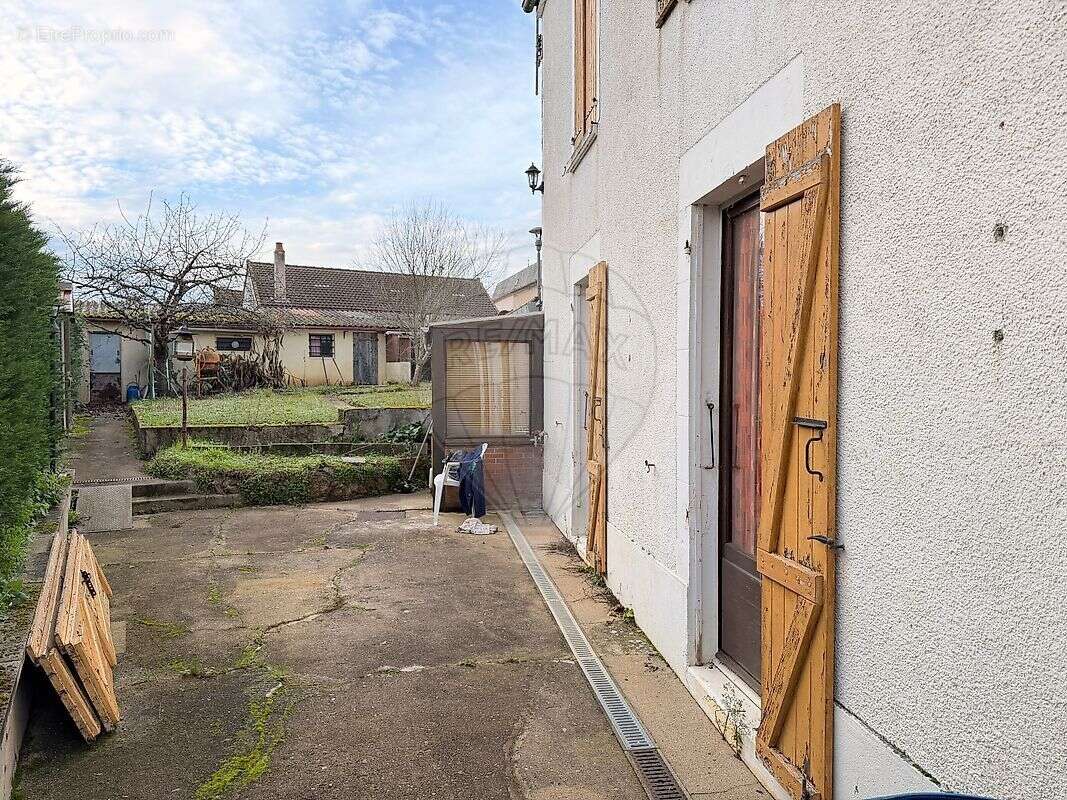 Maison à FOURCHAMBAULT