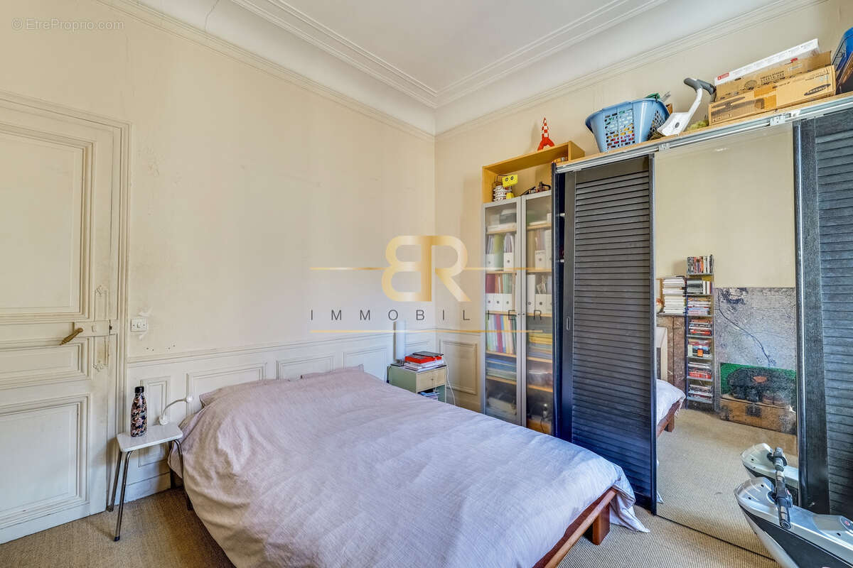 Appartement à PARIS-19E