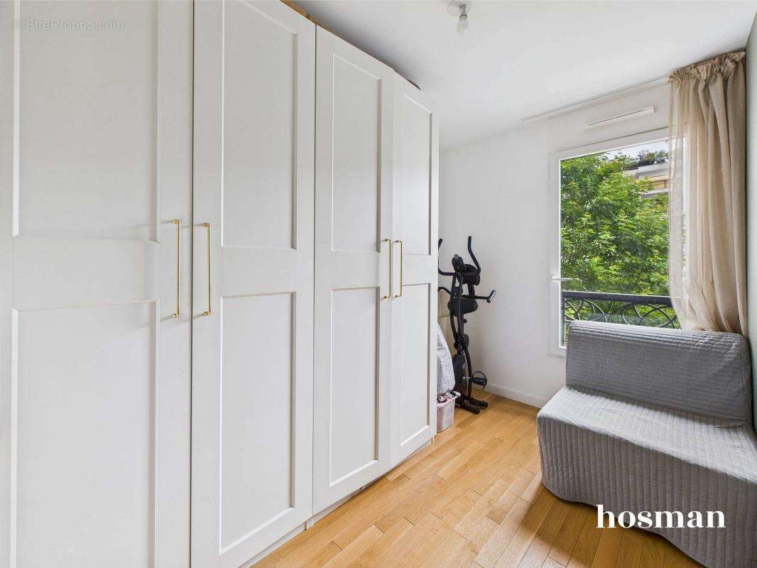 Appartement à SURESNES