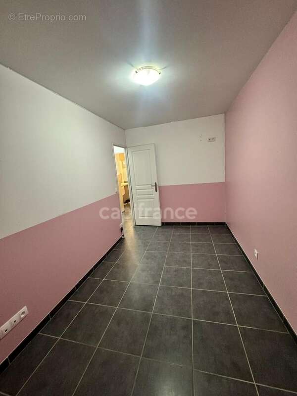 Maison à RESSONS-LE-LONG