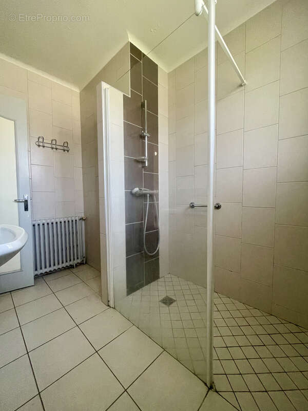 Maison de plain pied à Vic-en-Bigorre - photo 6