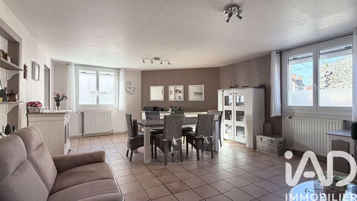 Photo 2 - Maison à SAINTE-SAVINE