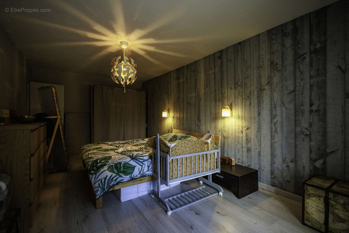 Maison à SAINT-ELOY-LES-MINES