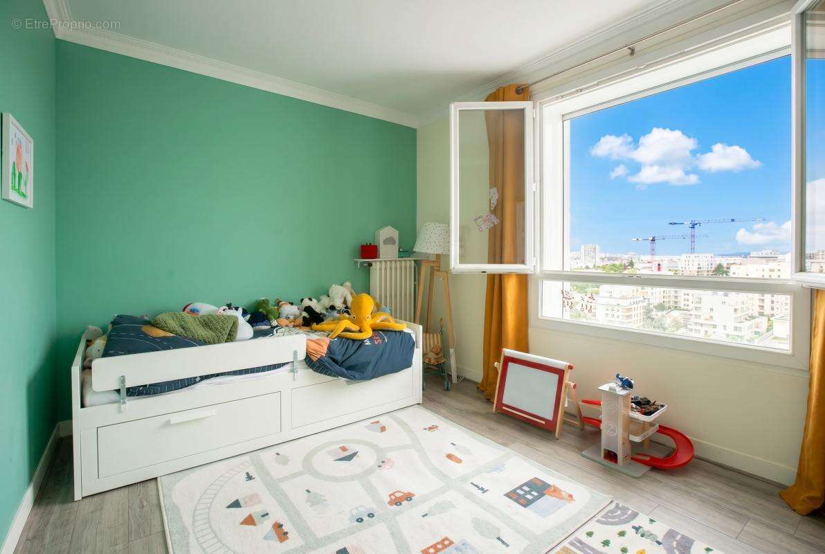 Appartement à RUEIL-MALMAISON