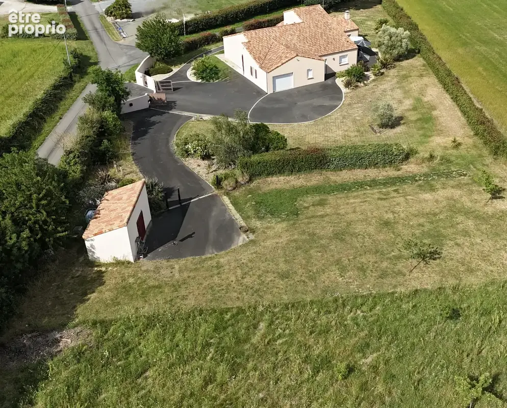 Maison PMR de 190 m2 sur terrain de 5 000 m2 - photo 12