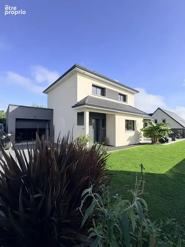 Maison 4 pièces 120 m² à vendre à Yvetot (76190) - photo 1