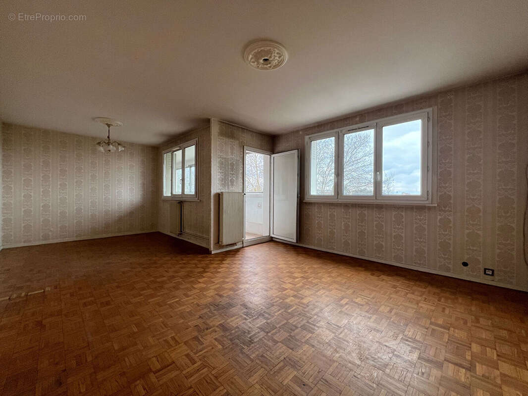 Appartement à VILLEURBANNE