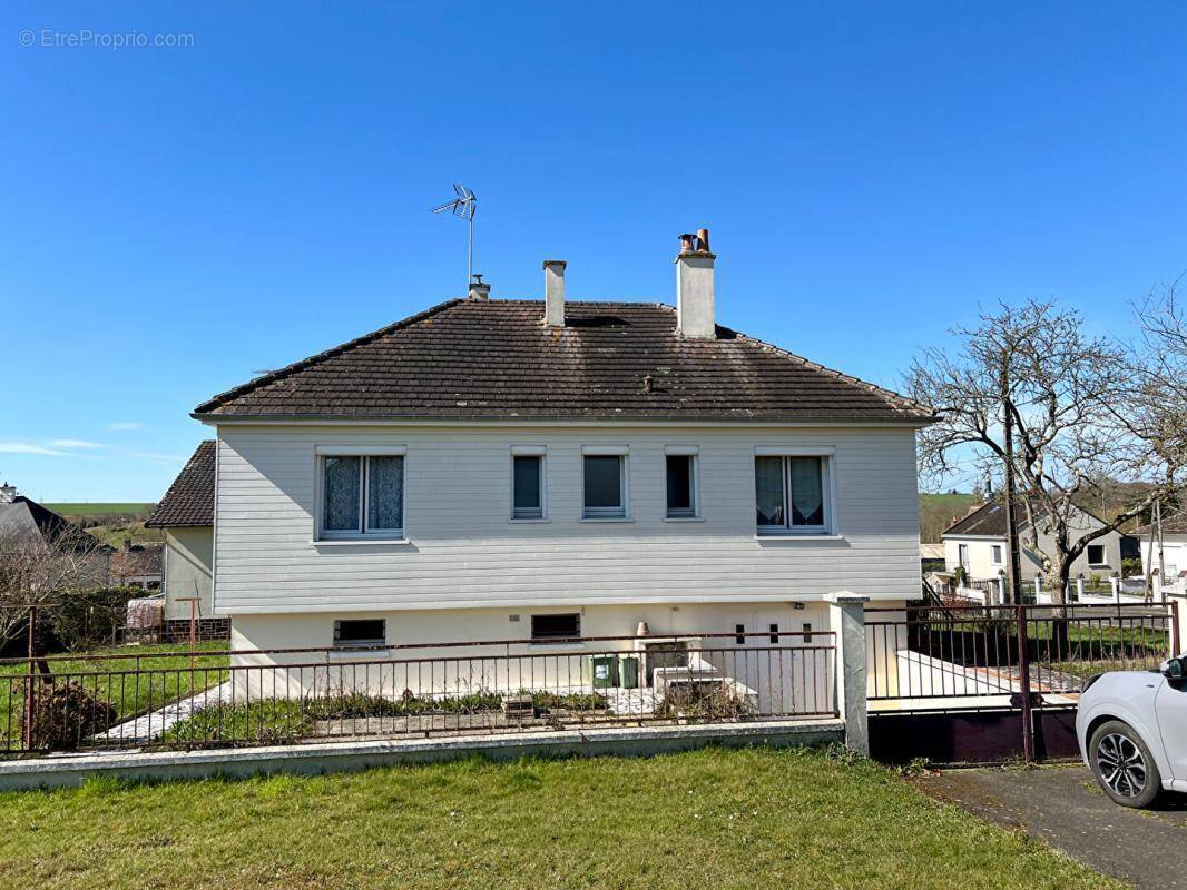 Maison à MONDOUBLEAU