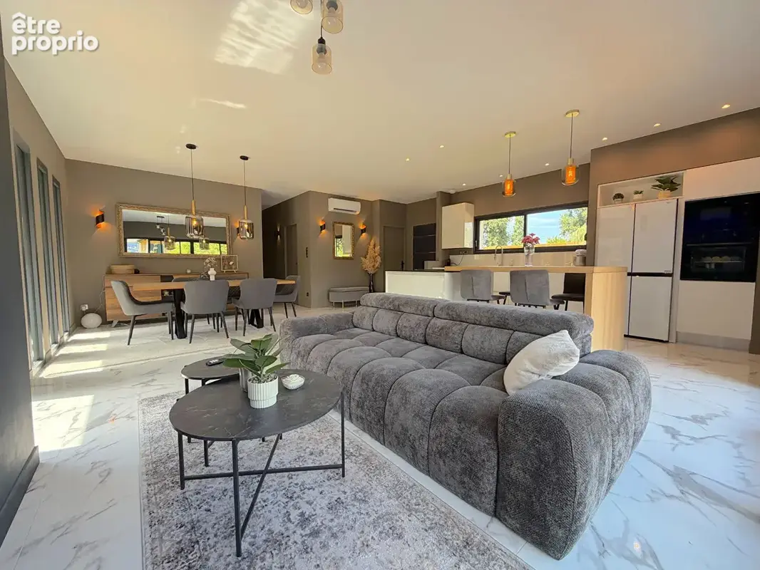 Contemporaine d'exception Salles 115 m² - photo 4