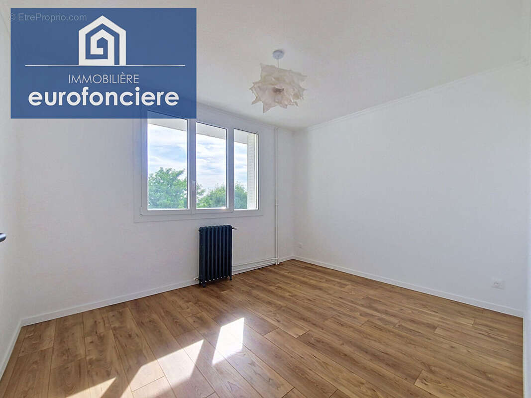 Appartement Saint André Les Vergers 4 pièces - photo 5