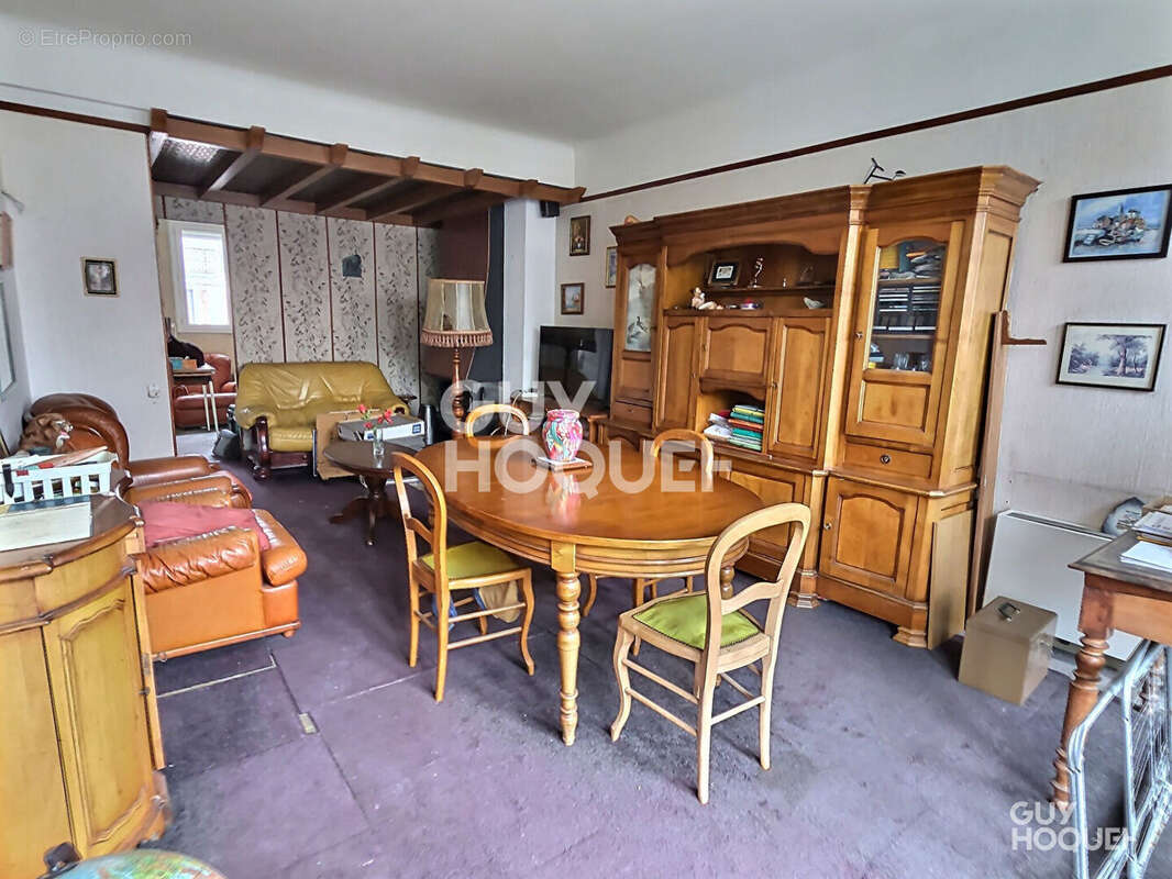 Appartement à MAISONS-ALFORT