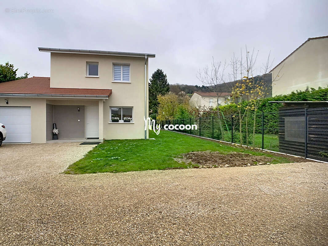 Maison à AMBERIEU-EN-BUGEY