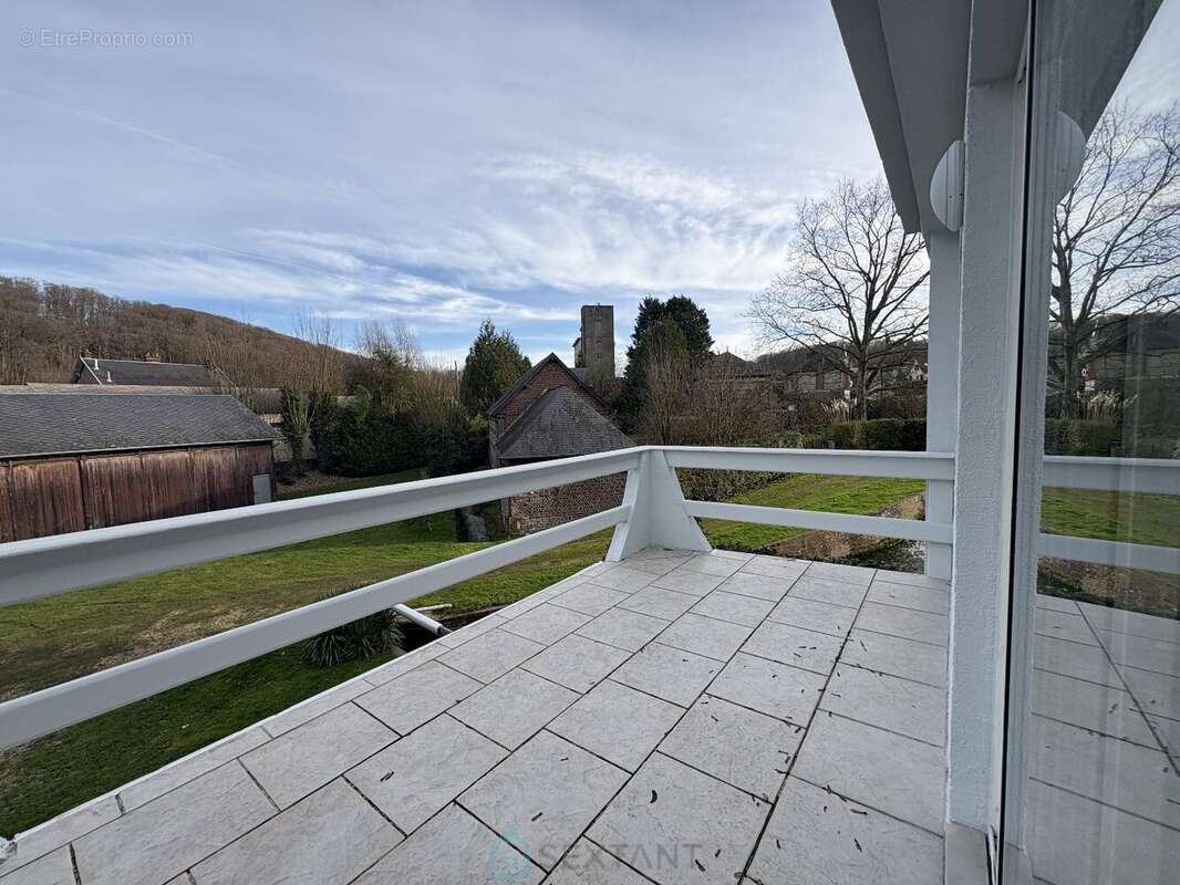 Maison à VALMONT