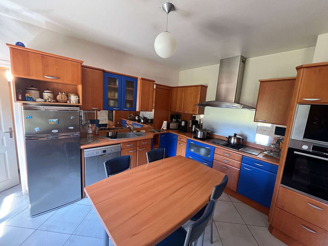 Maison Laval 7 pièce(s) 199 m2 - photo 5