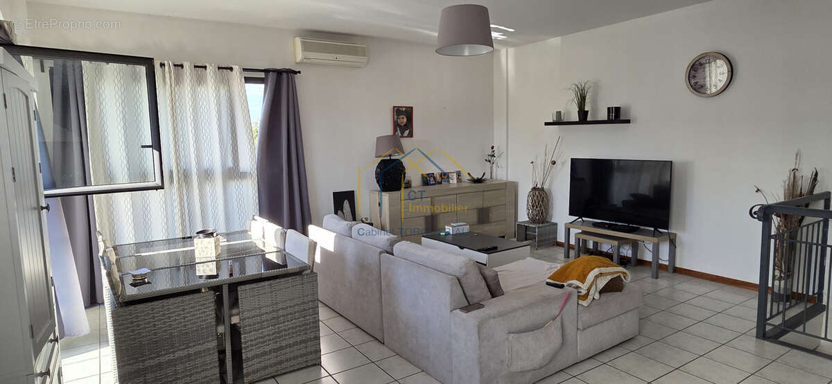 Appartement à GIGNAC