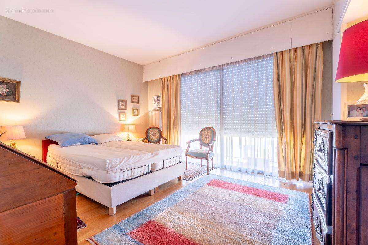 Appartement à LYON-6E