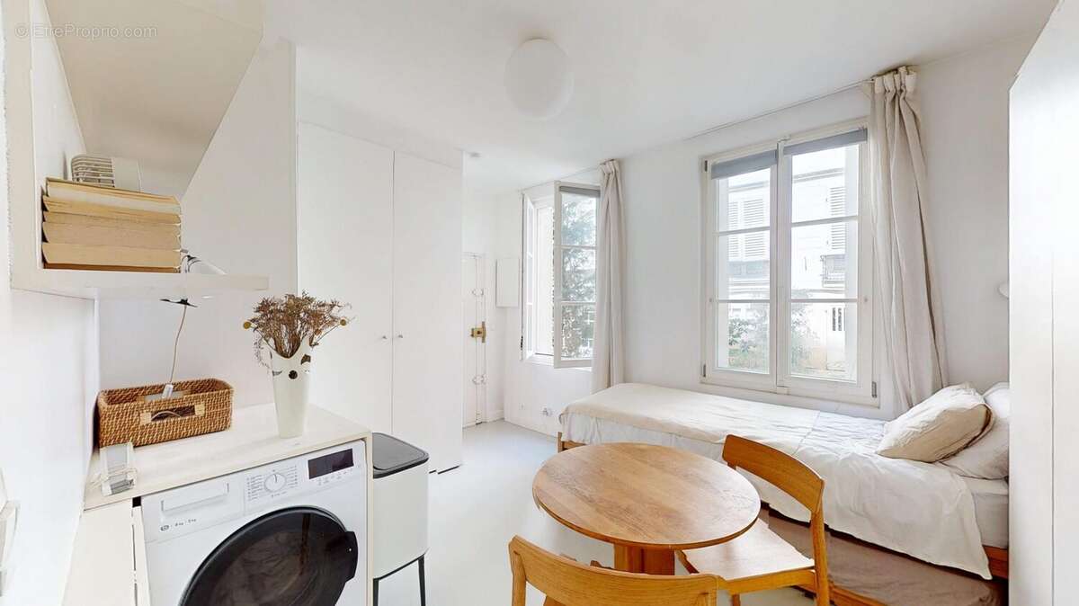Appartement à PARIS-6E