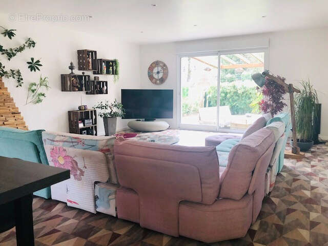 Maison à LA JARRIE