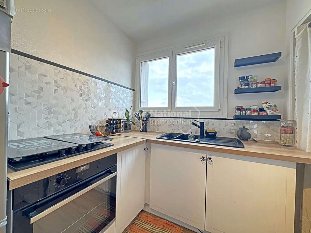 Appartement à LUNEL