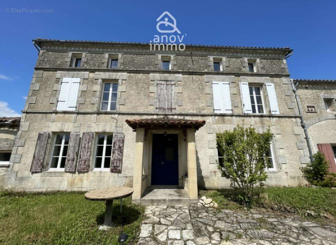 A vendre - ferme charentaise - verdille 14kms de rouillac - - photo 13