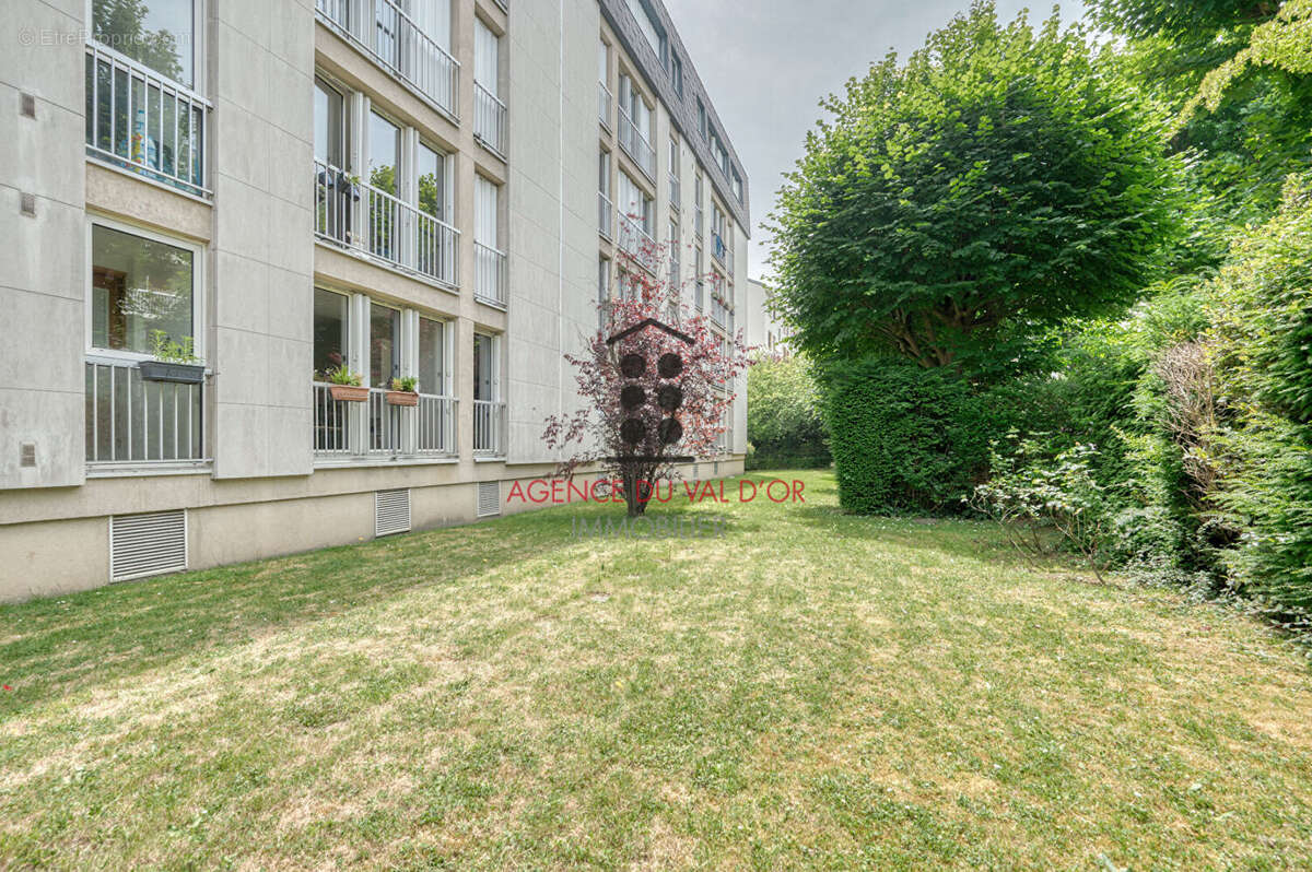 Appartement à RUEIL-MALMAISON