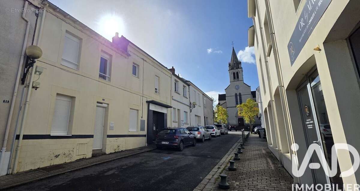 Photo 5 - Commerce à BASSE-GOULAINE