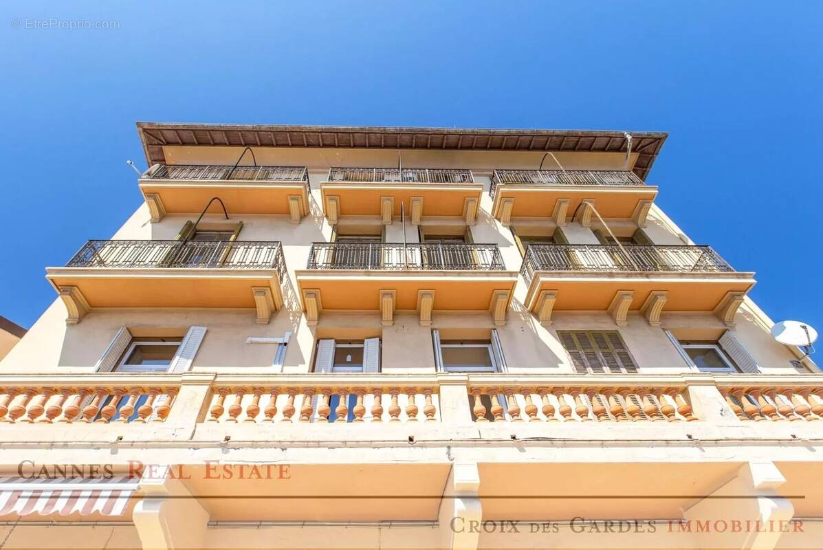Appartement à ROQUEBRUNE-CAP-MARTIN