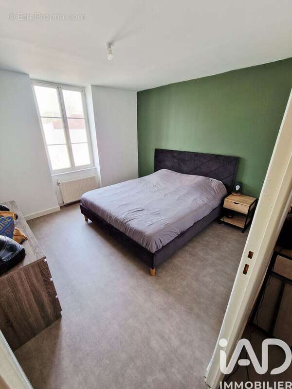 Photo 3 - Maison à SURGERES