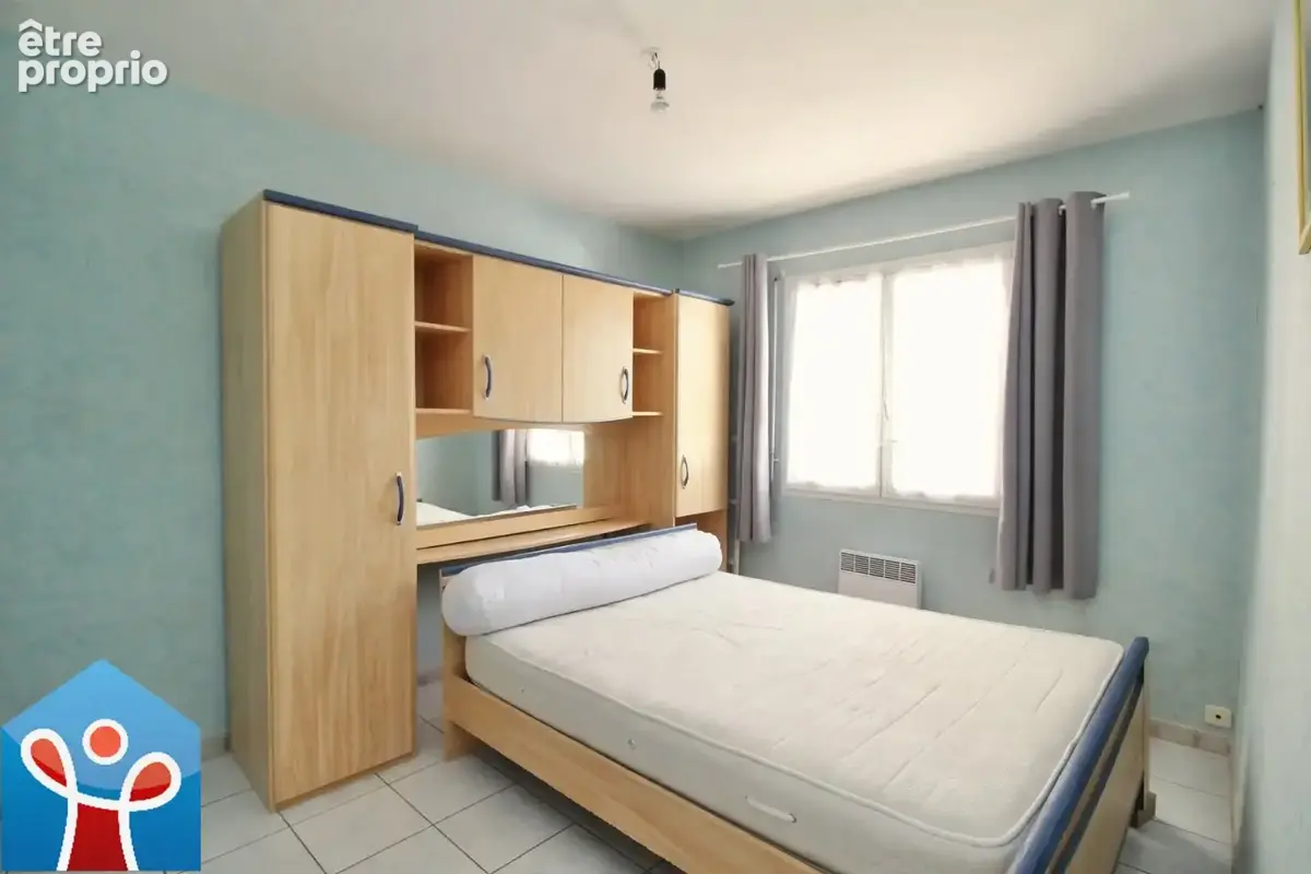 Villa de plain-pied avec piscine et garage à SAUVIAN - photo 8