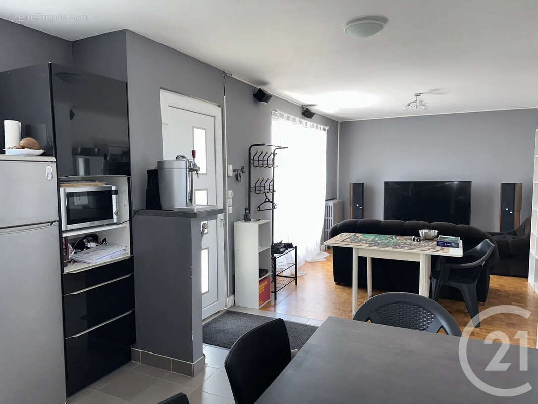 Maison à COSNE-COURS-SUR-LOIRE