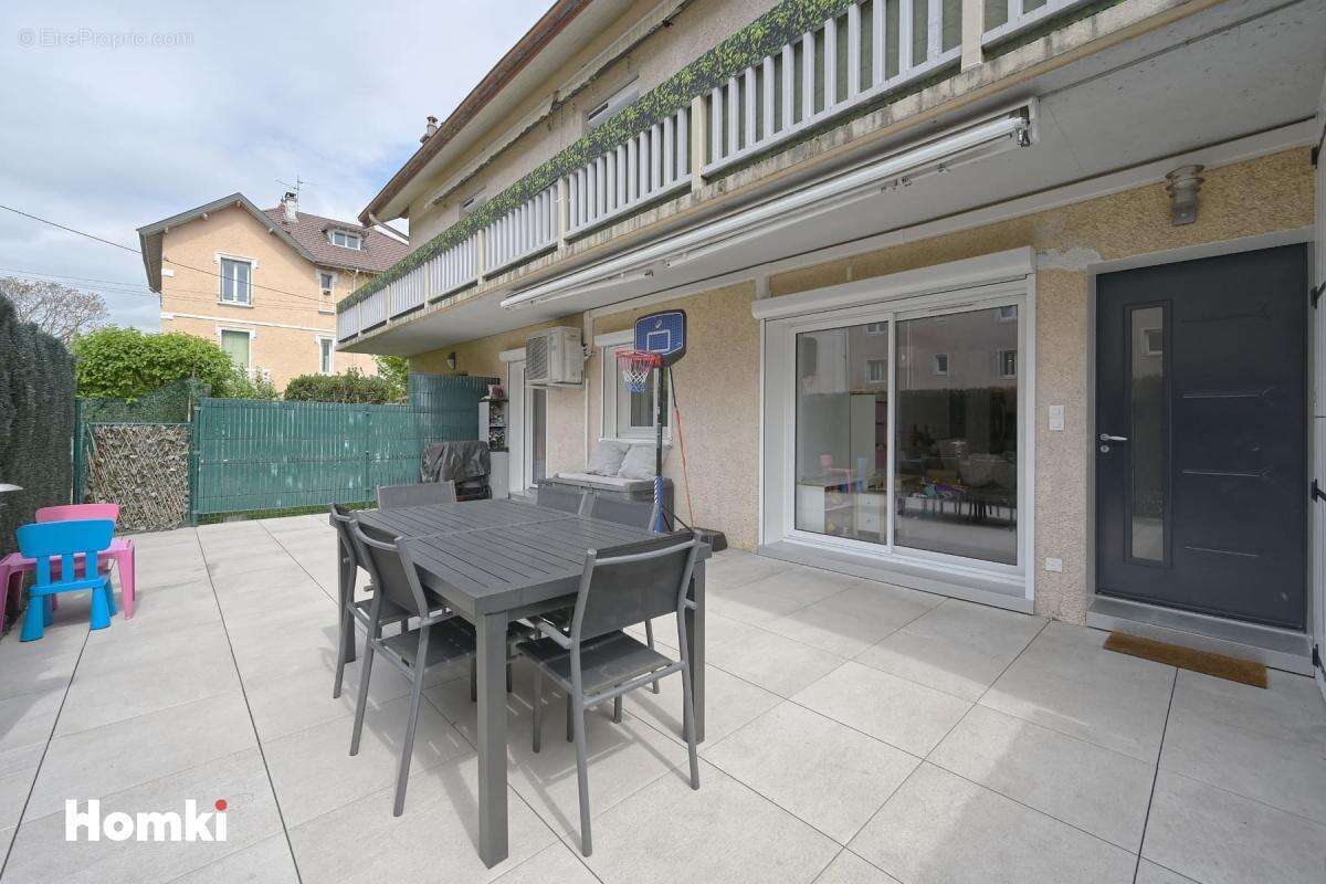 Appartement à AIX-LES-BAINS