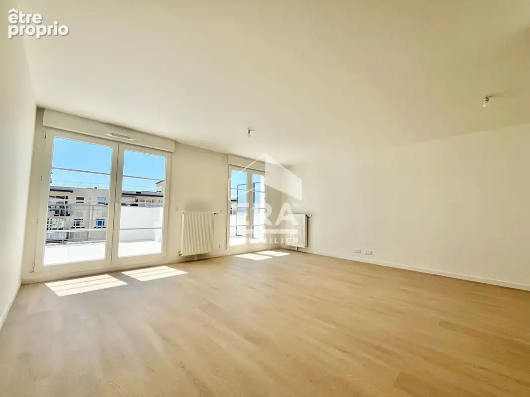 Appartement 4 pièces 80m2 - Centre ville - photo 2