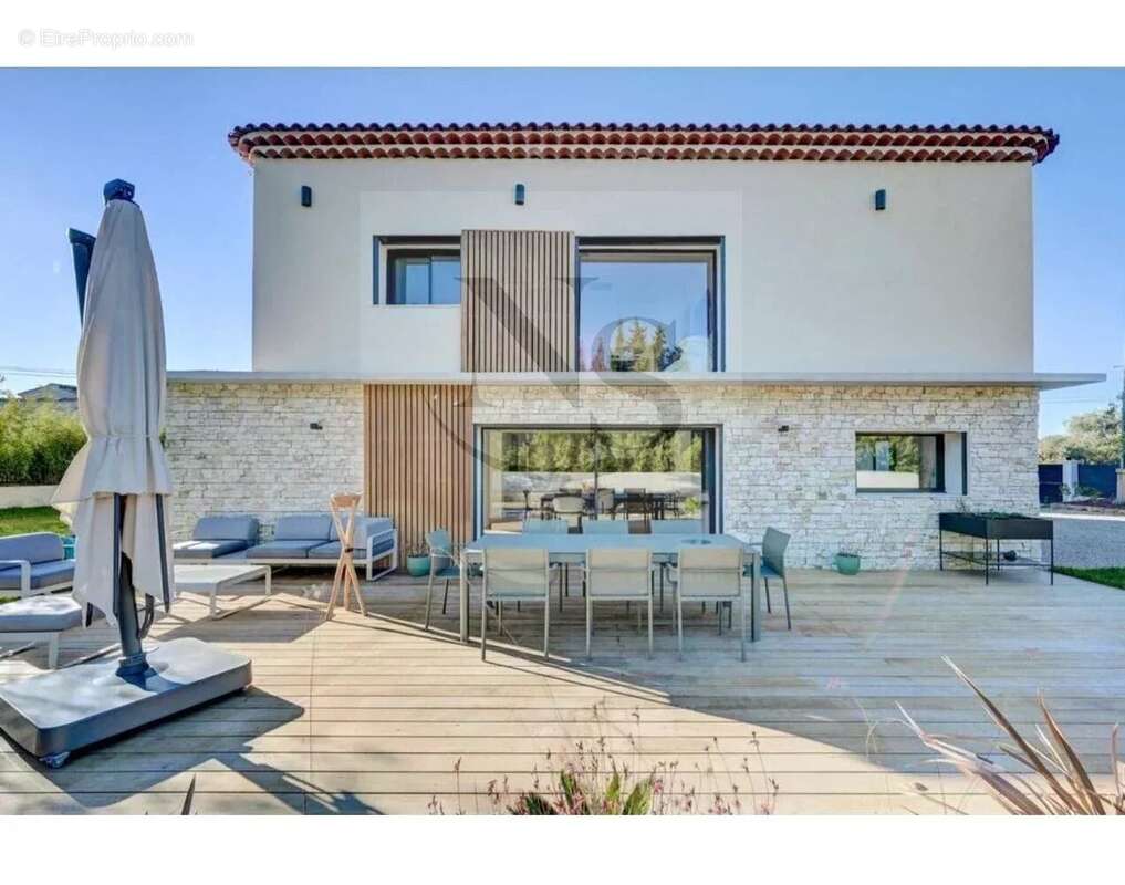 Maison à AIX-EN-PROVENCE