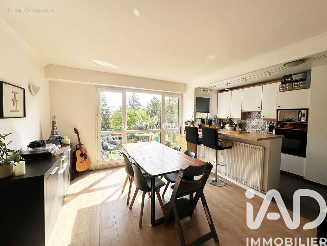 Photo 1 - Appartement à CHENNEVIERES-SUR-MARNE