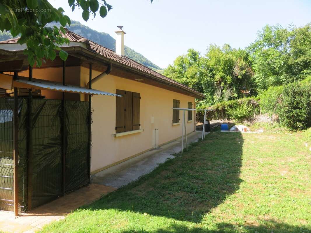 Maison à vendre 5 pièces de 135 m² sur terrain de 723 m² SAINT RAMBERT EN BUGEY (01) - photo 15