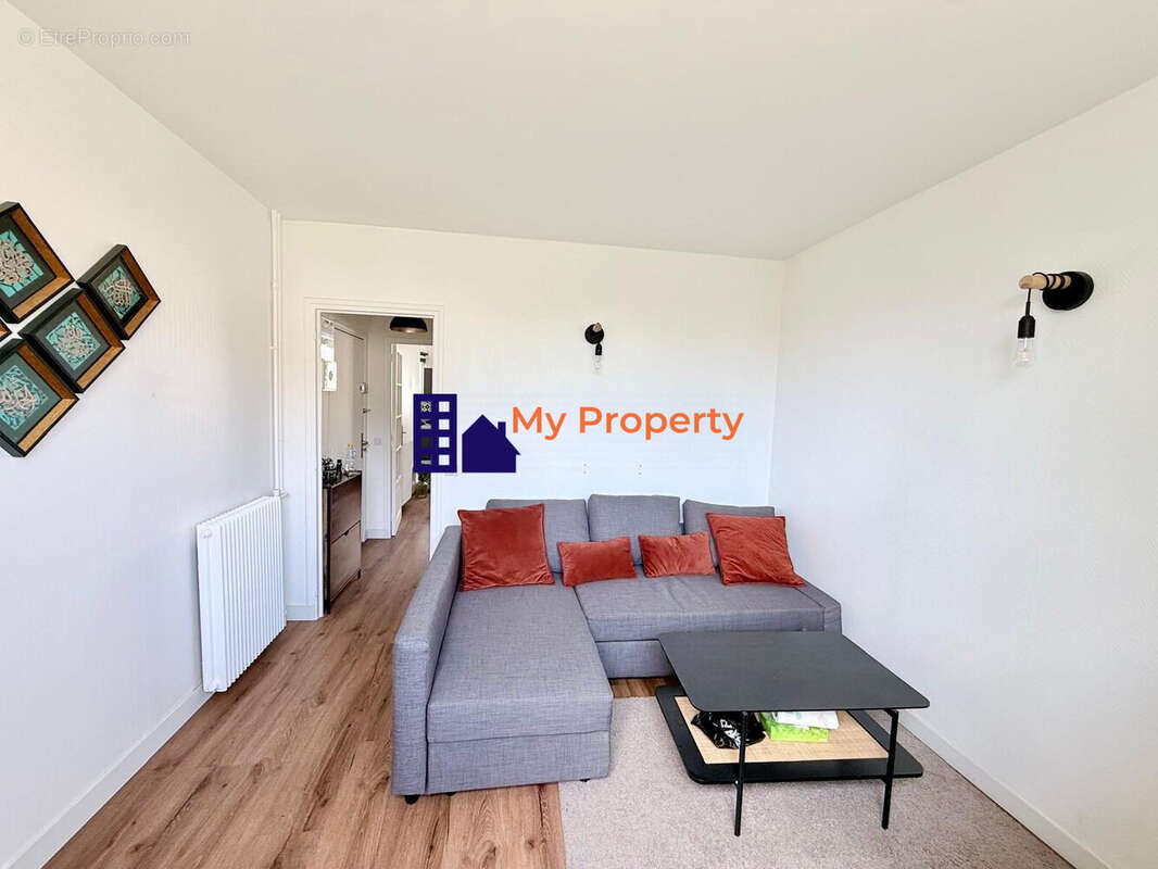 Appartement à HOUILLES