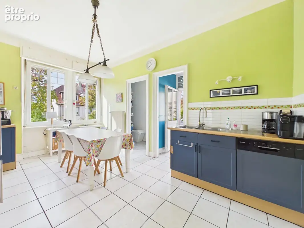 QUARTIER DES XV - Appartement F6 de 153 m² avec une terrasse et 3 balcons - photo 6