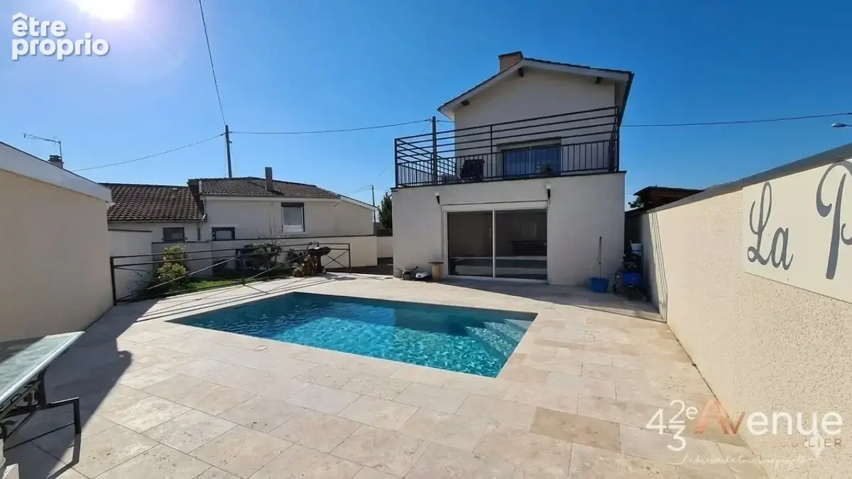 Maison 5 pièces 130 m² à vendre à Sorbiers (42290) - photo 3