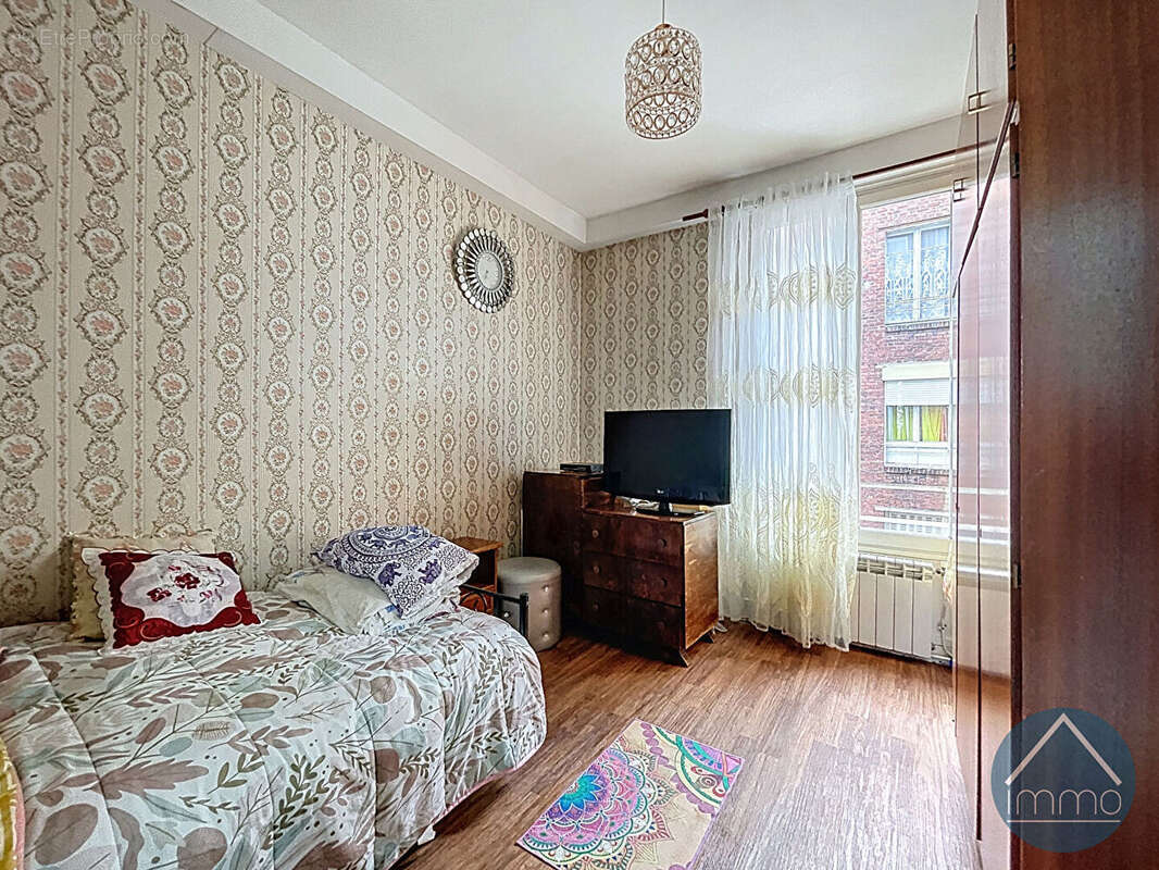 Appartement à ASNIERES-SUR-SEINE