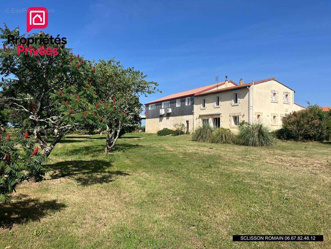 Ensemble immobilier de 2 maisons 364 m2 - revenu  locatif - PRIX 375 000 - photo 2
